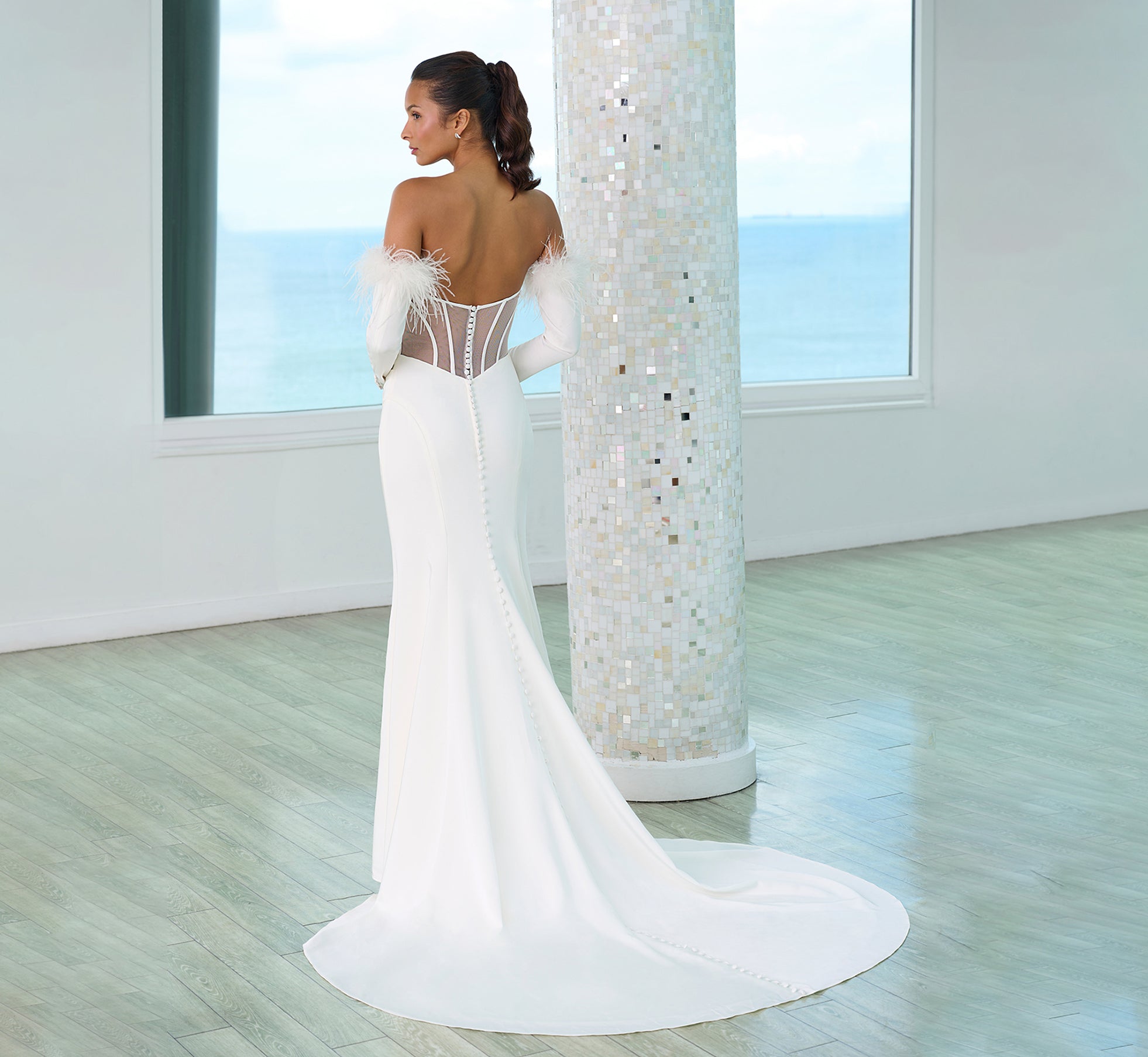 Modern Strapless Stretch Matte Charmuese Gown In Ivory、mySite、solidvoid