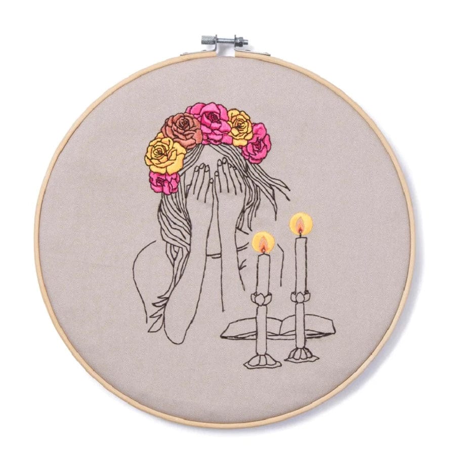 Embroidered Candle Lighting Hoop Art、mySite、topwebapps