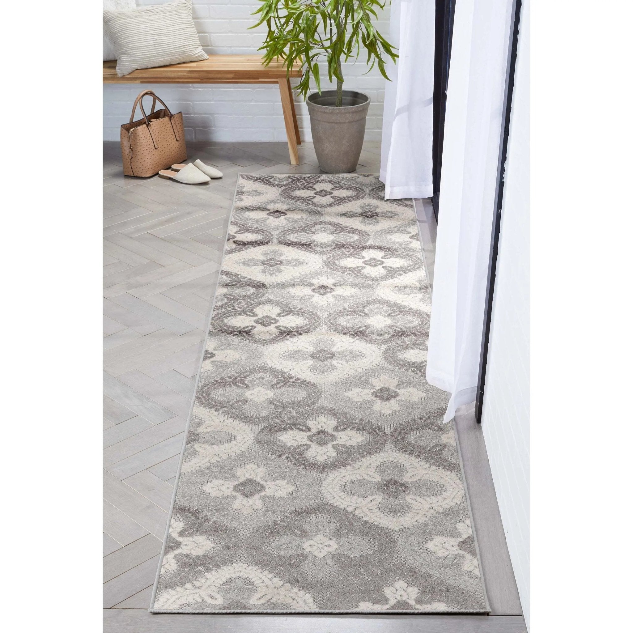 Loewy Modern Geometric Indoor/Outdoor Grey High-Low Rug、mySite、gigharbornorthrealestate