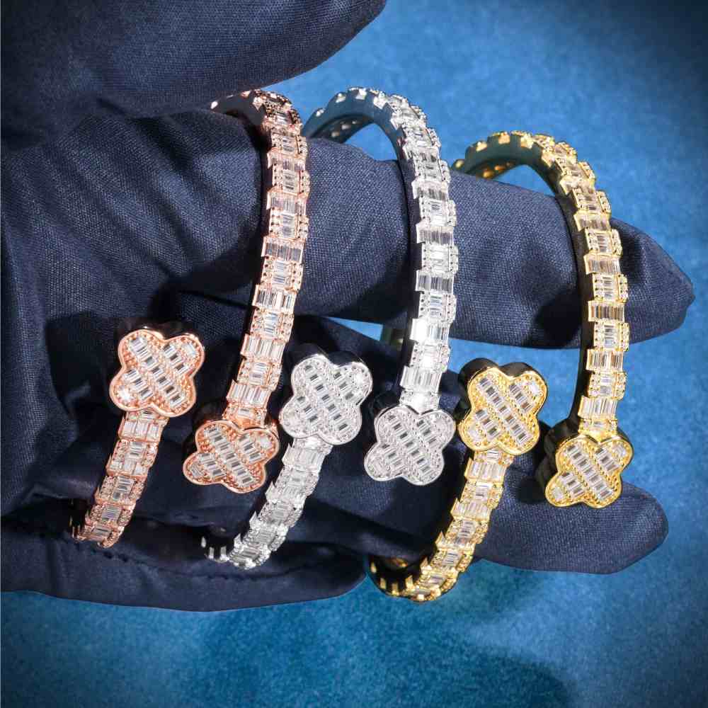 Floral Baguette Moissanite Bangle Bracelet 14K Gold、mySite、hinf8tx79