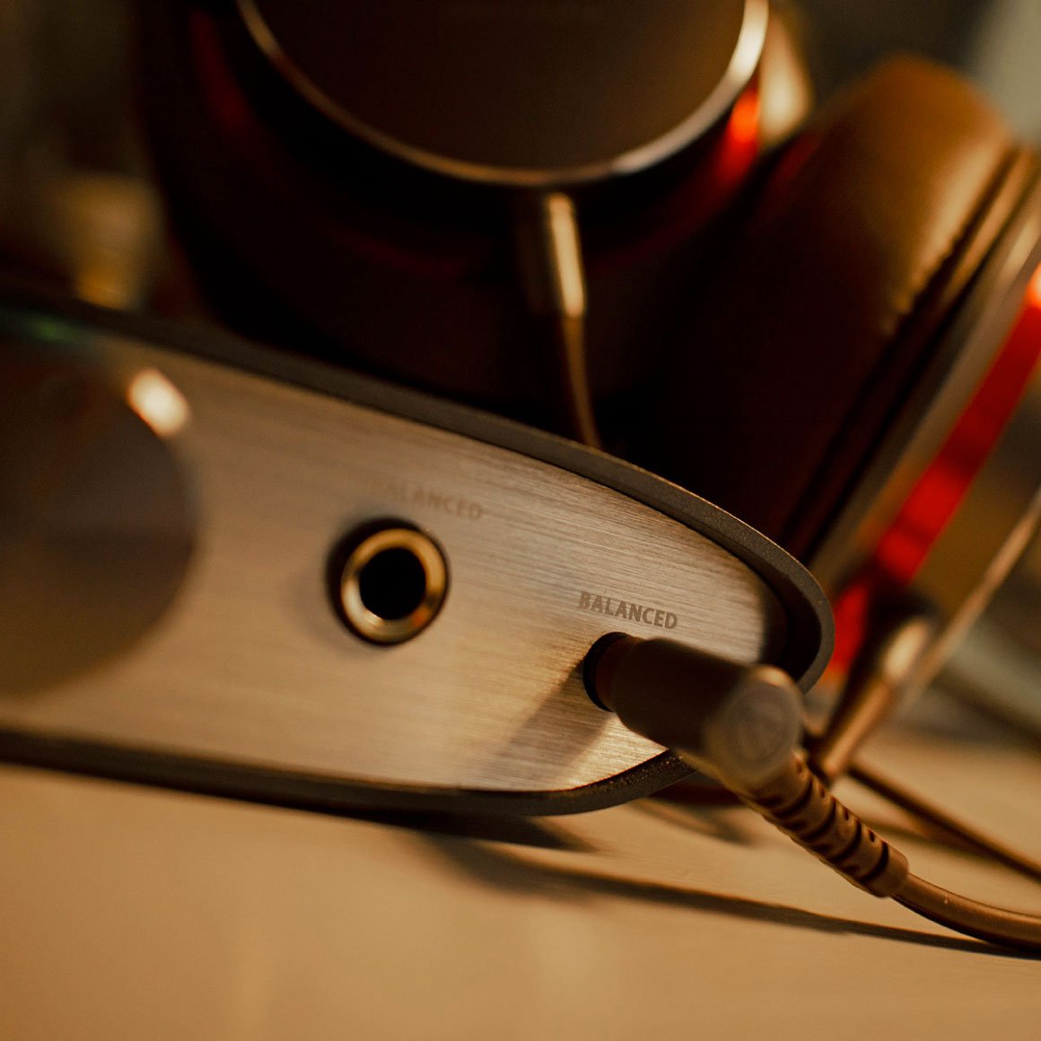  iFi Audio - ZEN DAC、mySite、merchandisen