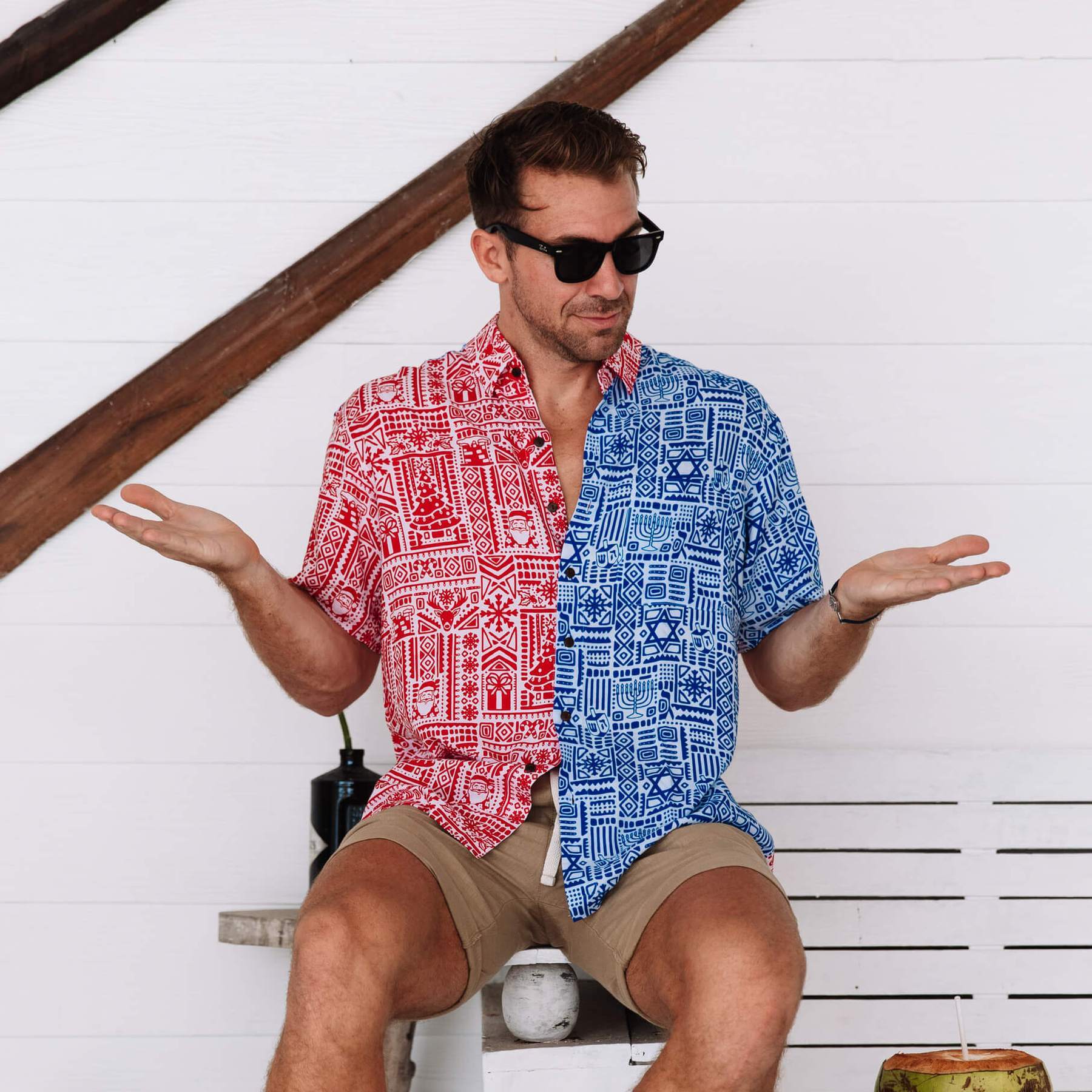 The Chrismukkah Hawaiian Shirt - (Sizes S - 3XL)、mySite、topwebapps