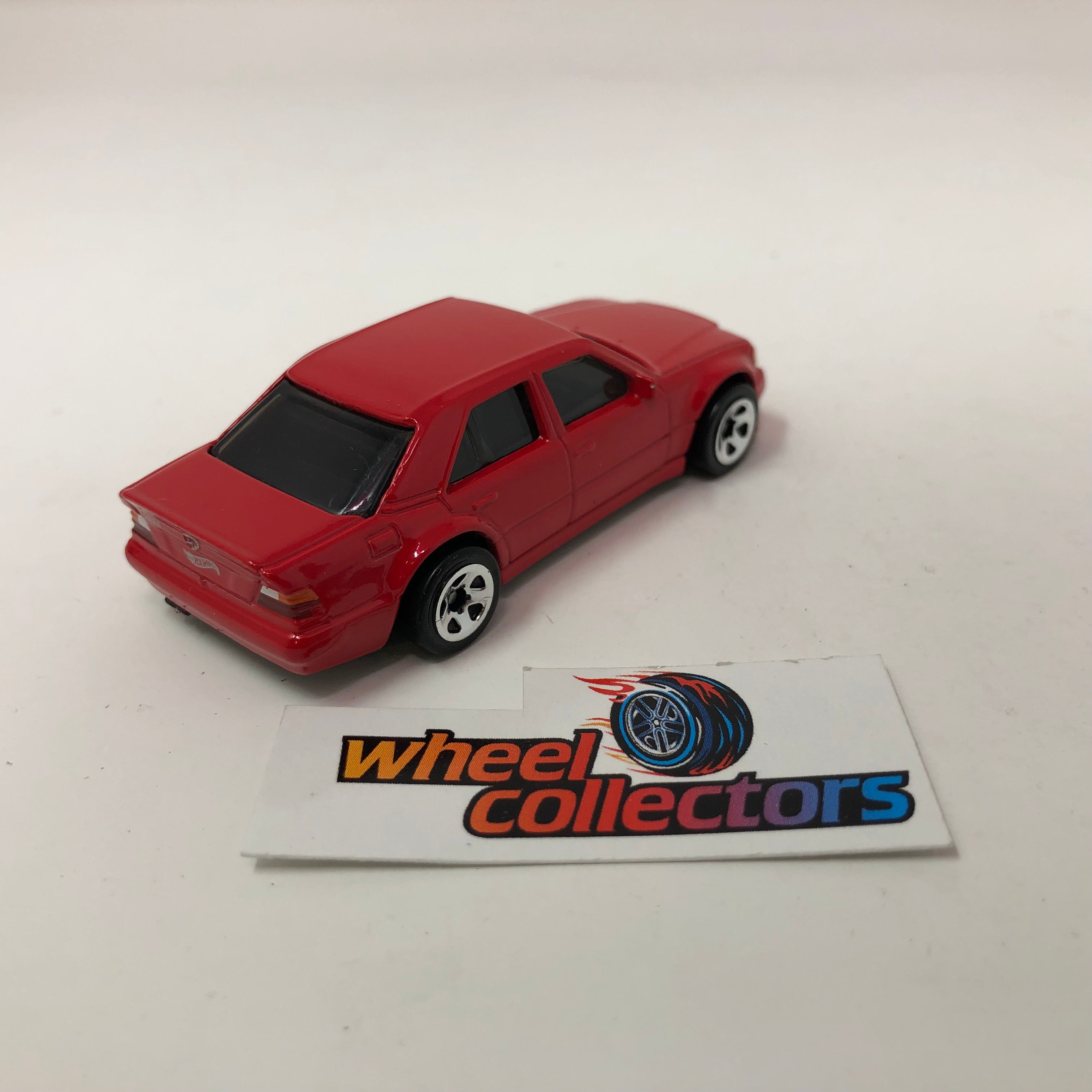 Mercedes-Benz 500 E * Red * Hot Wheels Loose 1:64 Scale、mySite、hgirdovlk