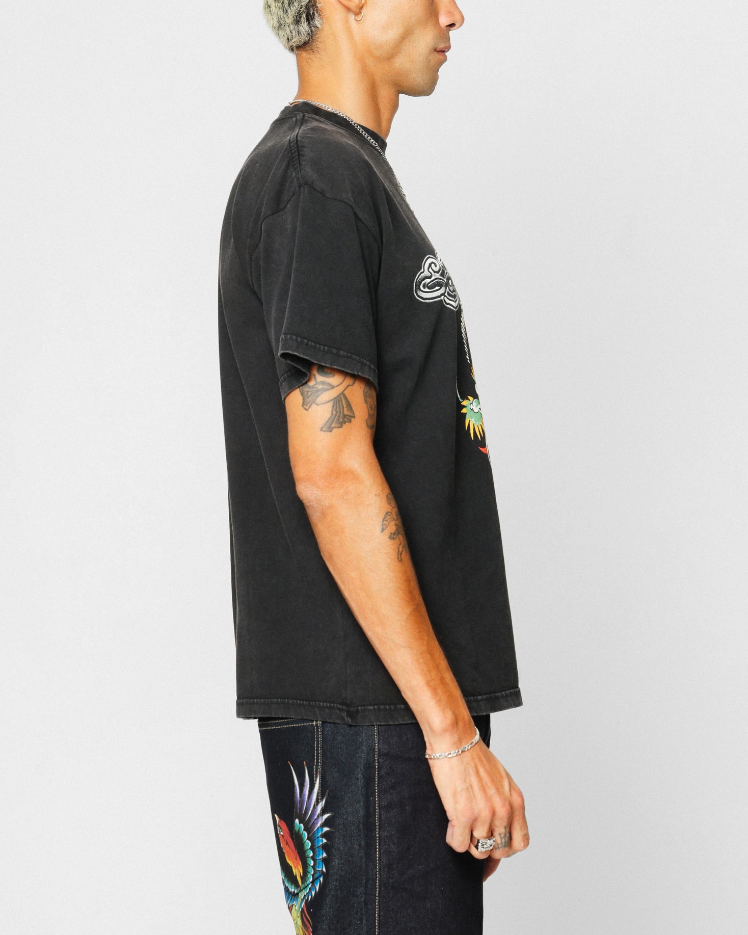 {product_title} - {shop_name}