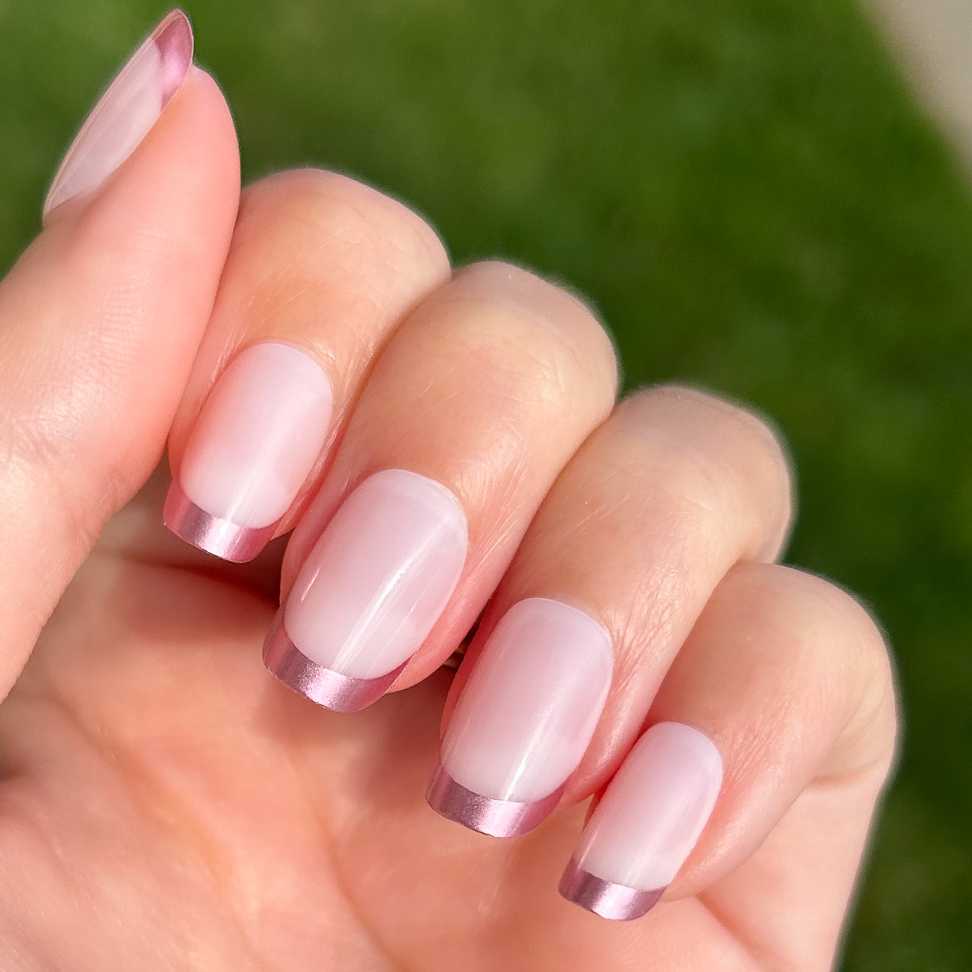 Metallic Matte French - Press-On | Short | Squoval、mySite、solidvoid