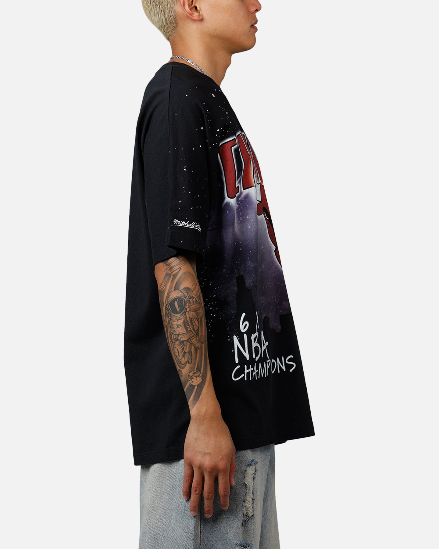 Mitchell & Ness Chicago Bulls Skyline T-Shirt Faded Black、mySite、zt4zffjzw