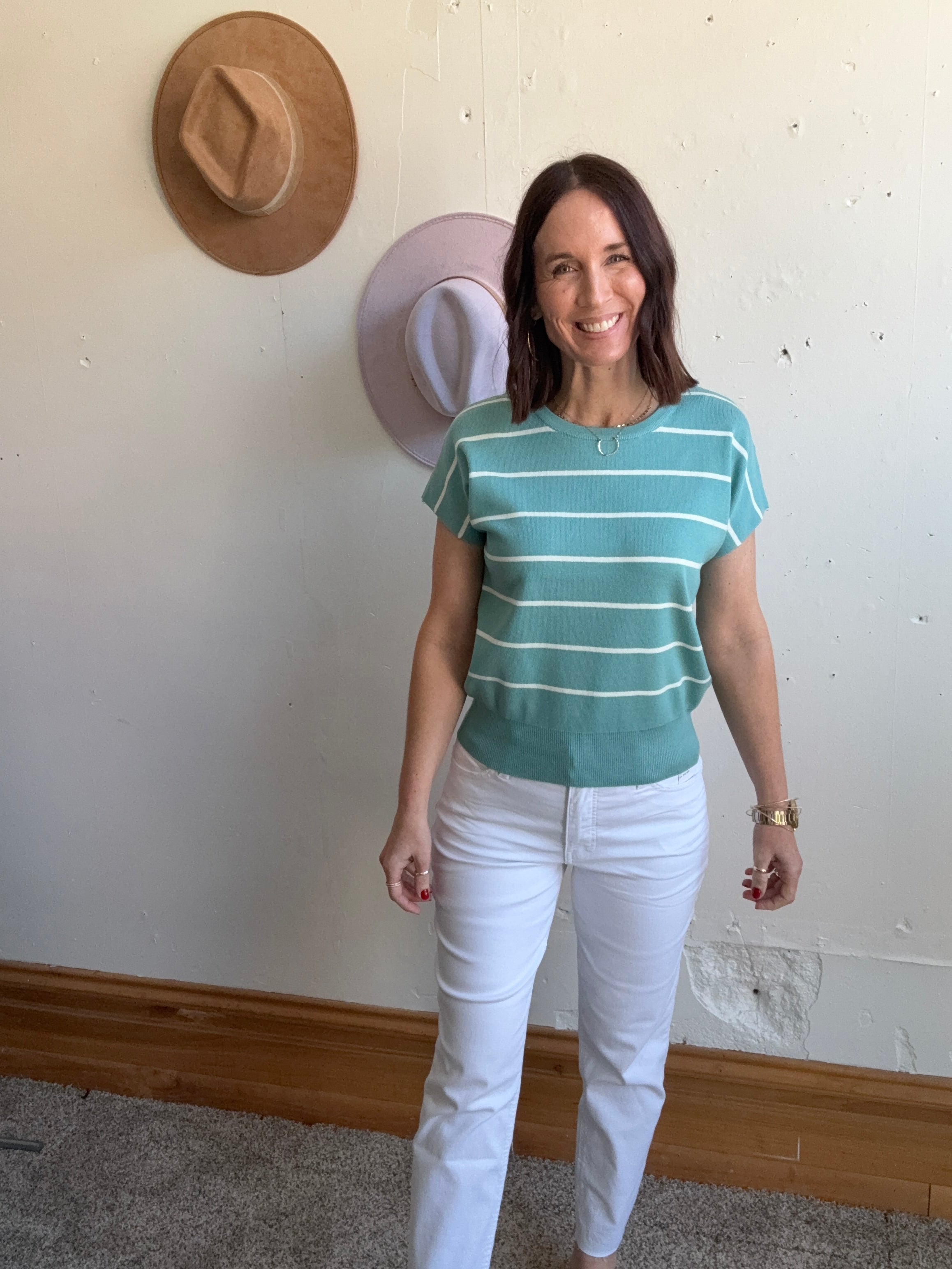 Abigail’s Striped Sweater、mySite、garagedoors4me