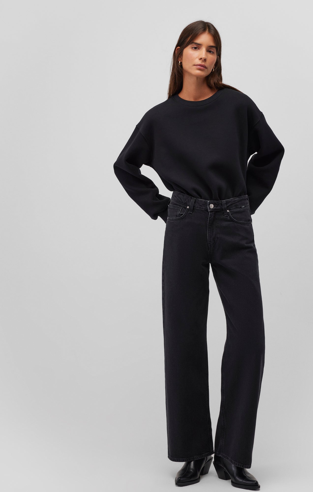 {product_title} - {shop_name}