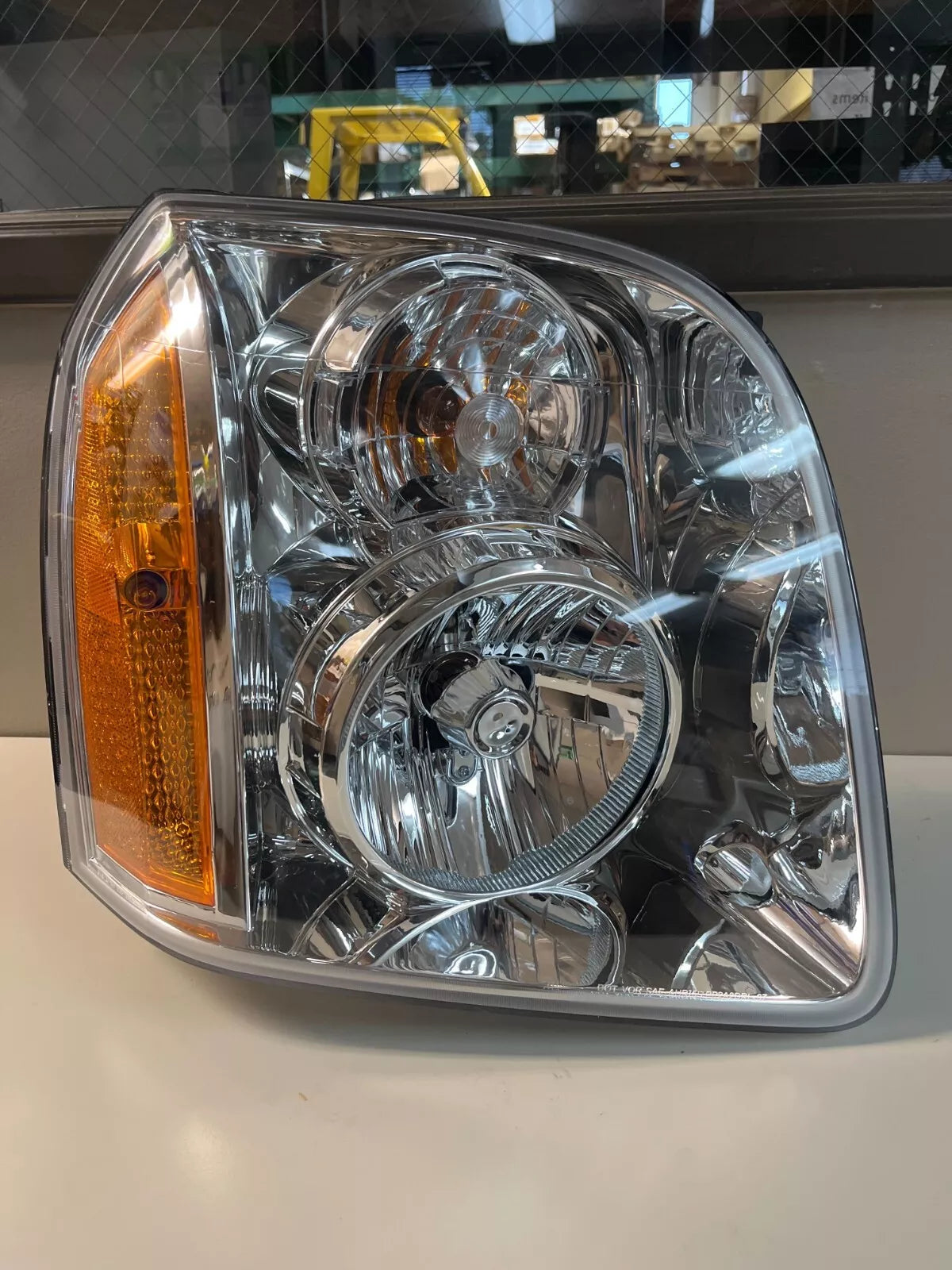 NEW DEPO 2007-2014 GMC Yukon Head Light Passenger Side - 335-1142R-AF、mySite、nflplayoffbracketp