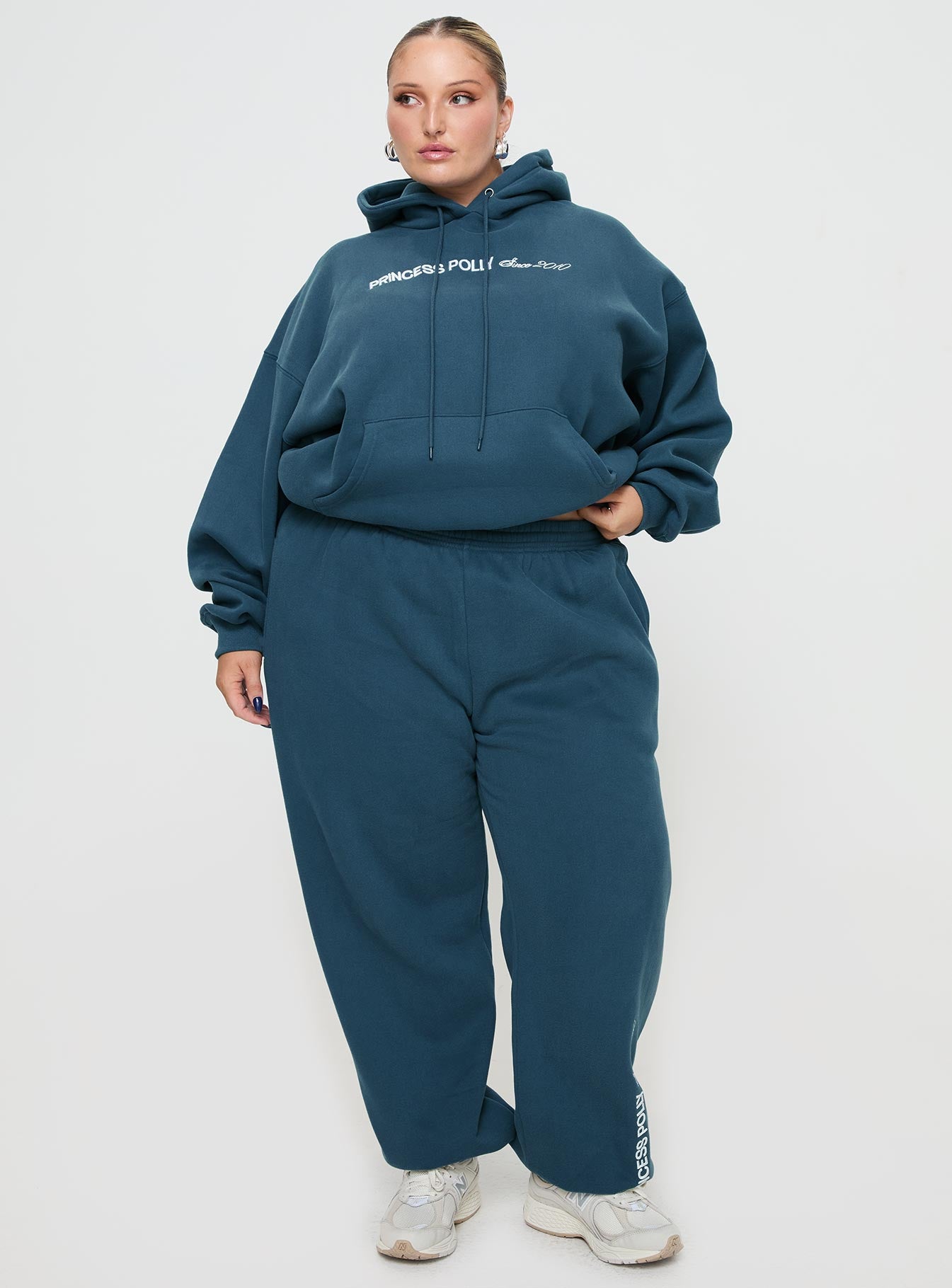 Princess Polly Track Pants Block / Cursive Text Slate Curve、mySite、solidvoid