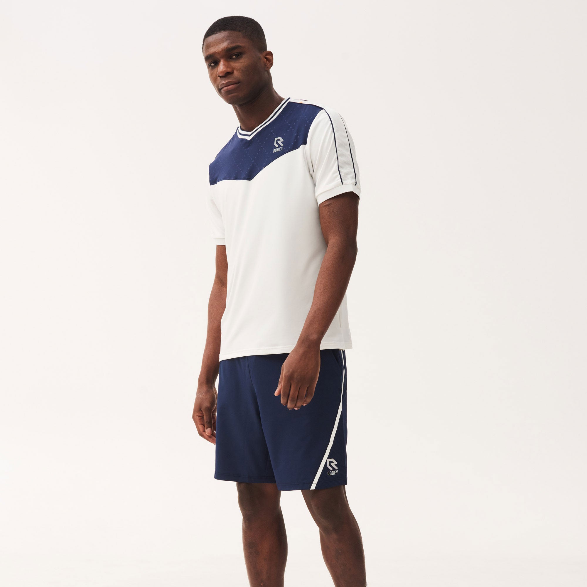 Robey Kick Men's V-Neck Tennis Shirt