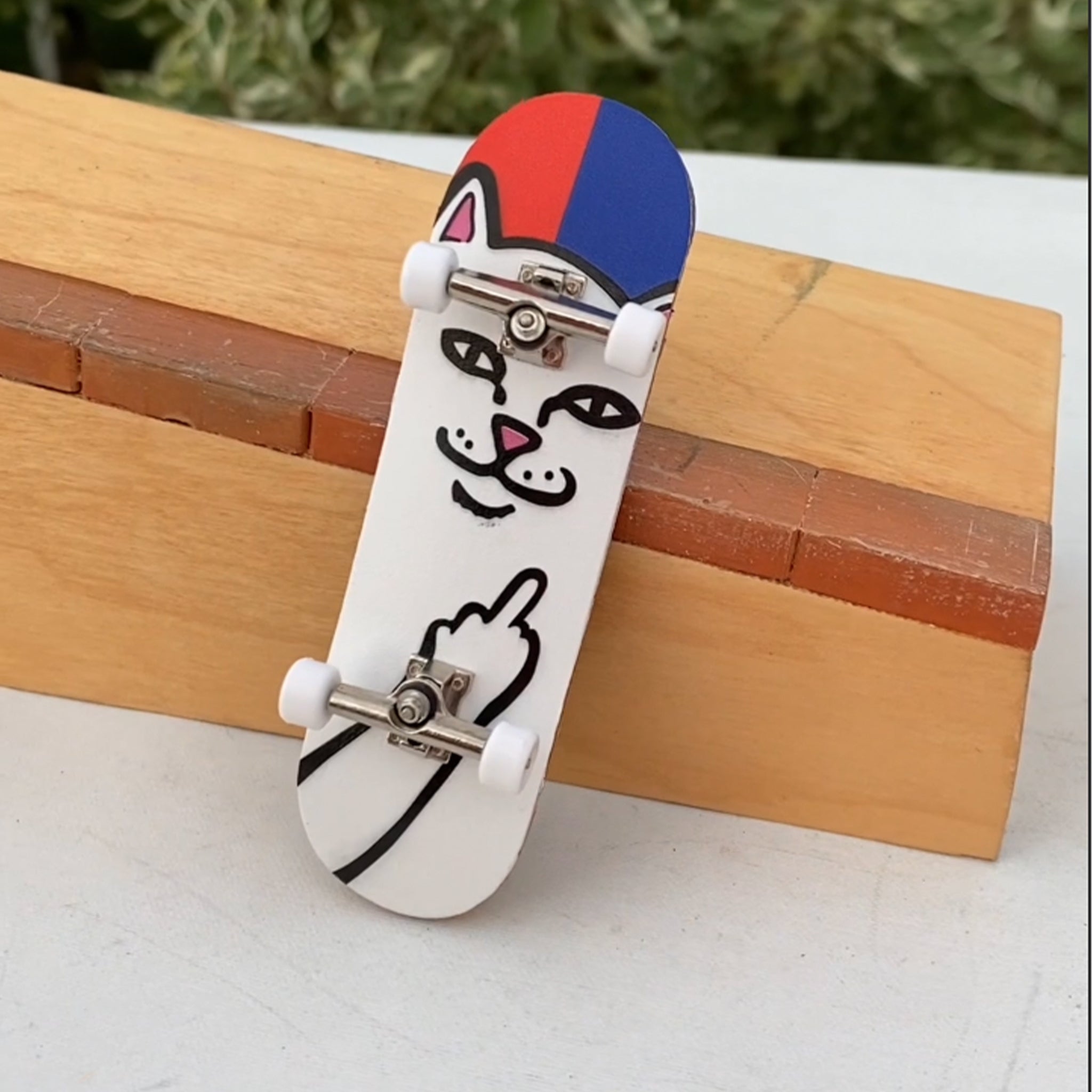  Lord Nermal Mini Skateboard (Red/Blue)、mySite、merchandisen