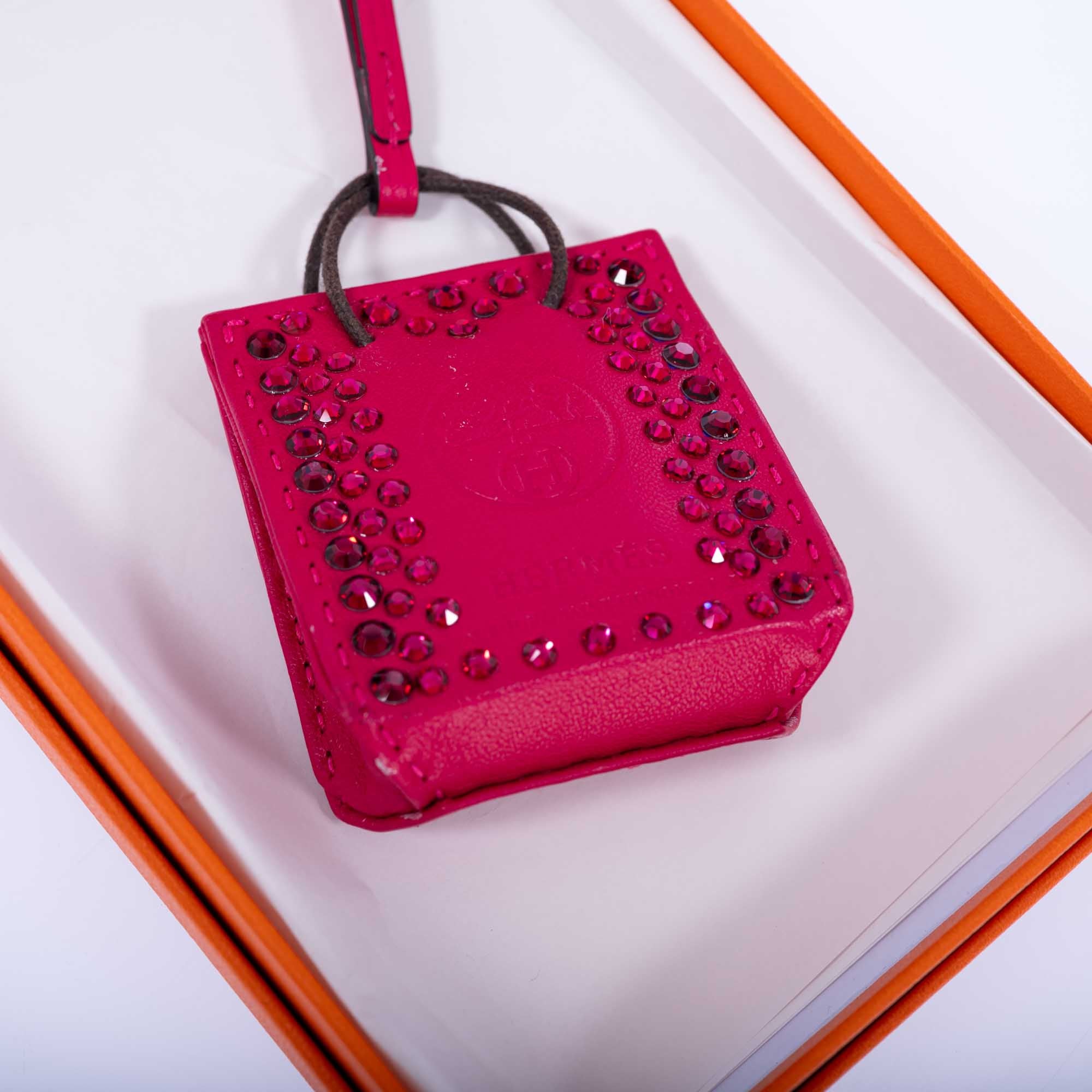 Hermès Milo Lambskin Swift Shopping Bag Charm Rose Mexico Custom Swarovski、mySite、garminoutage.com