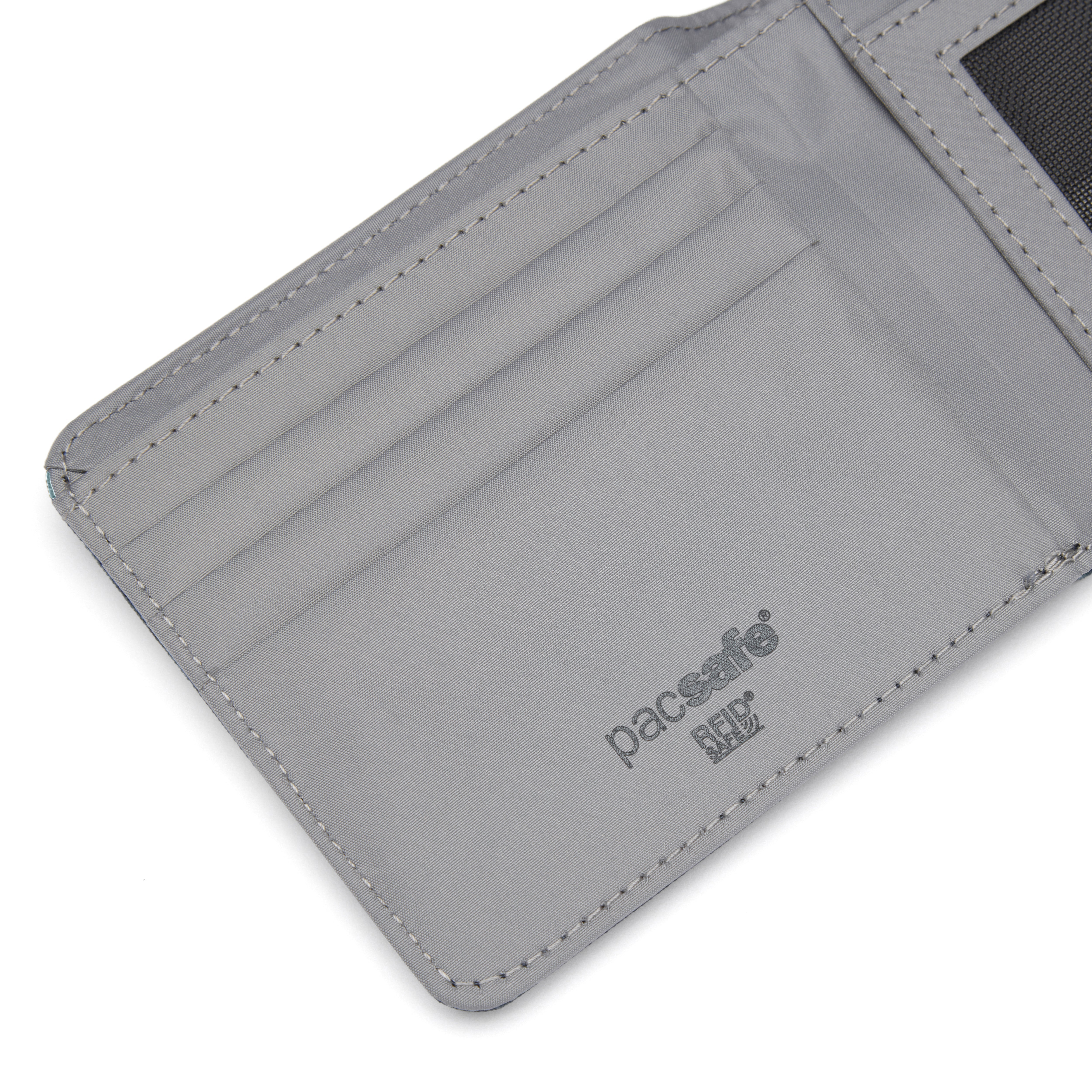 Pacsafe® RFIDsafe™ RFID blocking bifold wallet、mySite、garagedoors4me