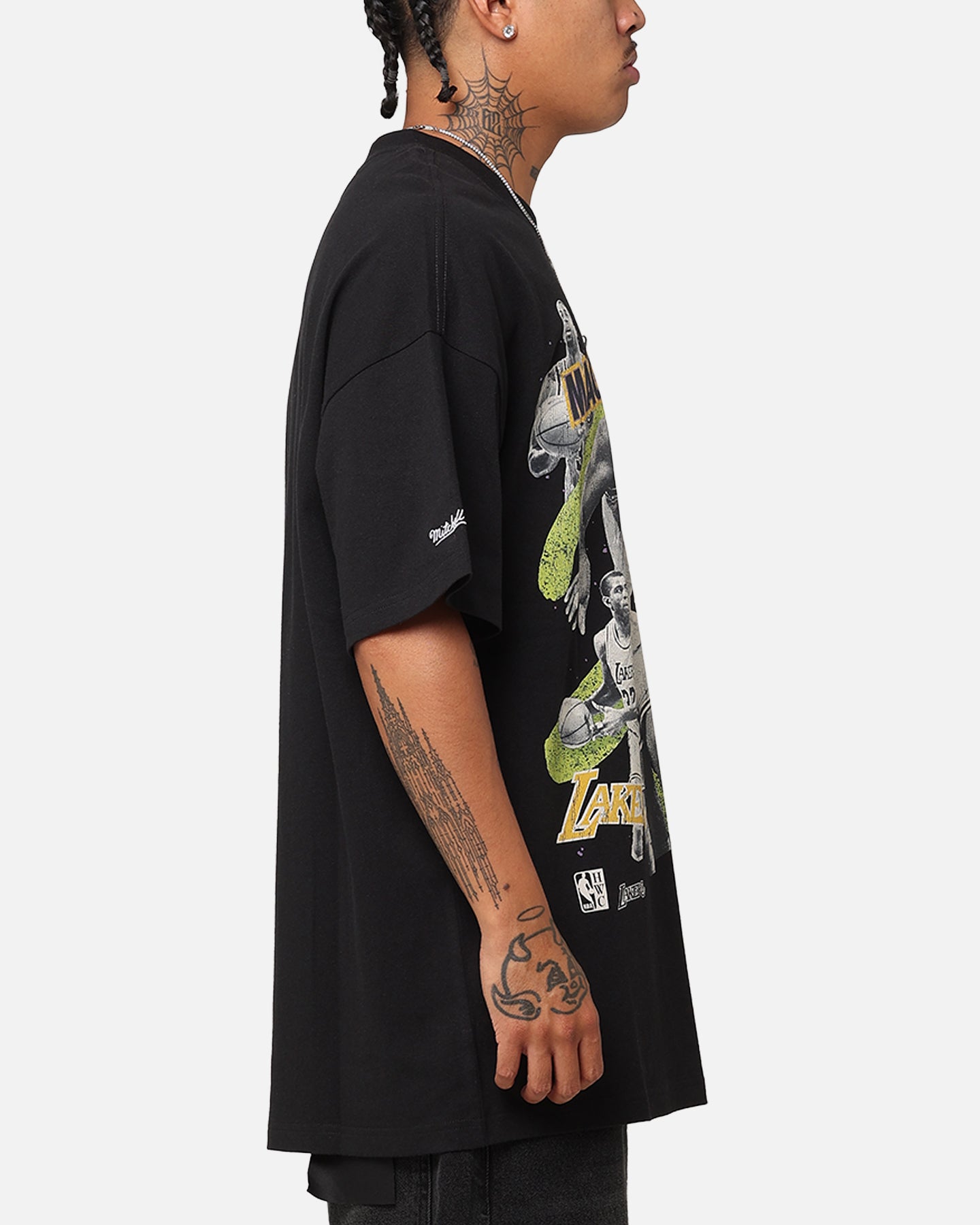 {product_title} - {shop_name}