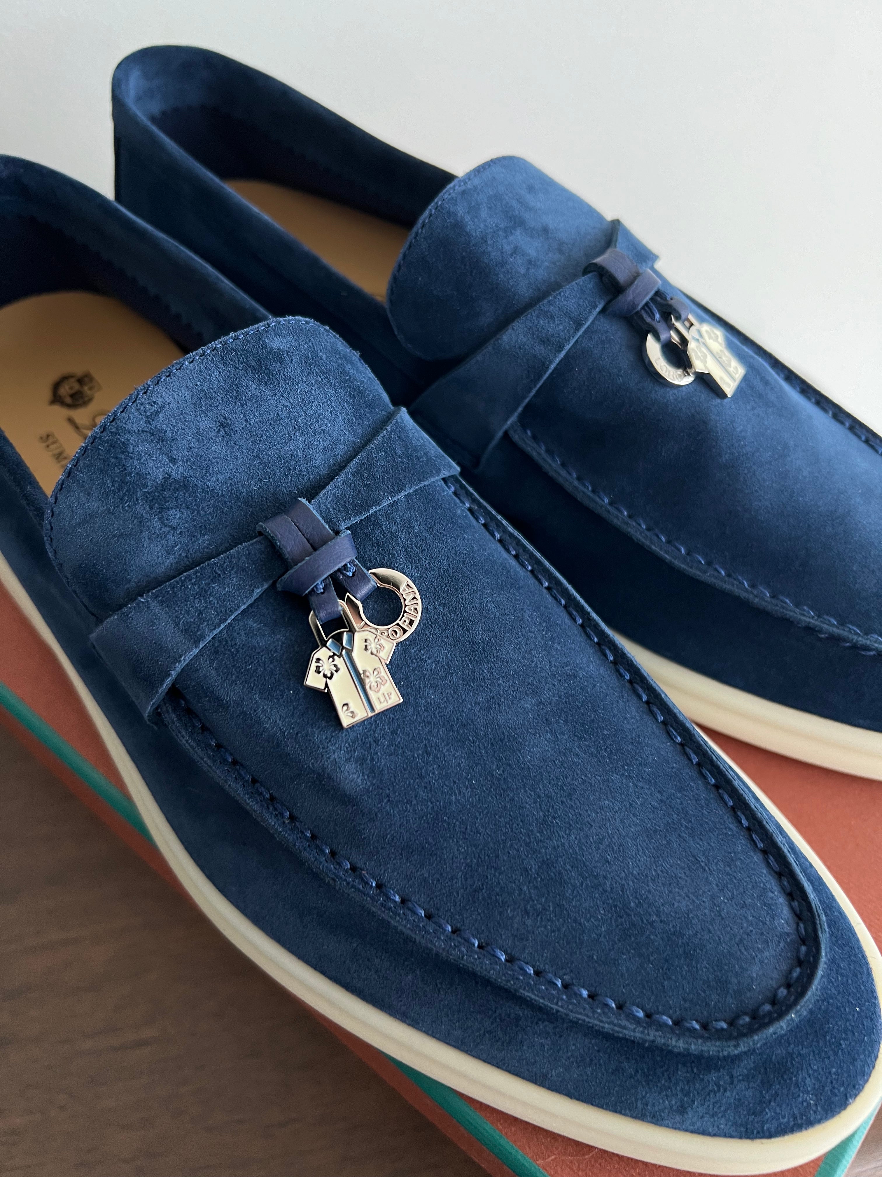 Loro Piana Summer Charms Walk Loafers (Anemone Blue)、mySite、garminoutage.com