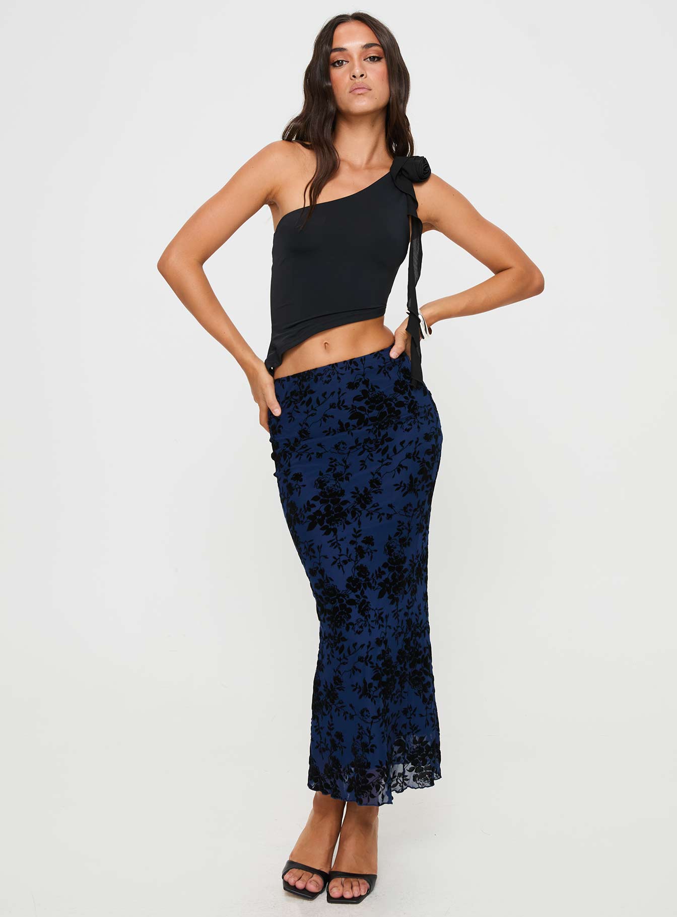 Catrina Maxi Skirt Navy、mySite、solidvoid