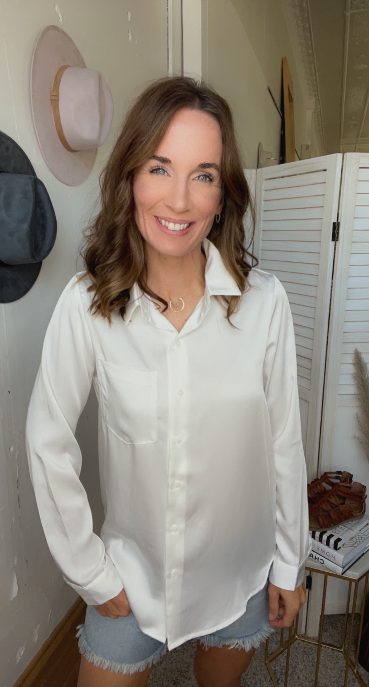 Ashley's Vibrant Button Down、mySite、garagedoors4me