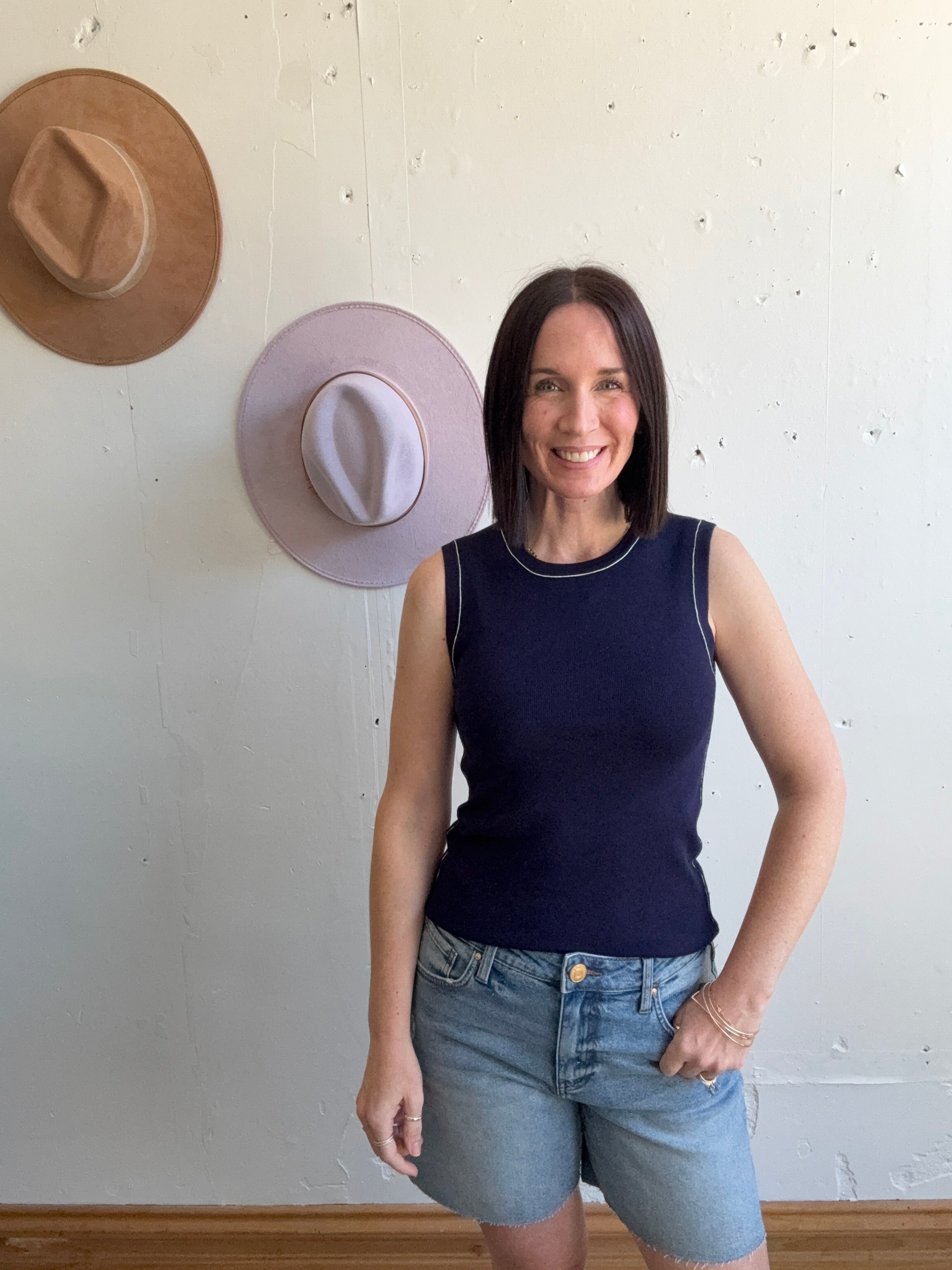 Violet's Sweater Tank、mySite、garagedoors4me