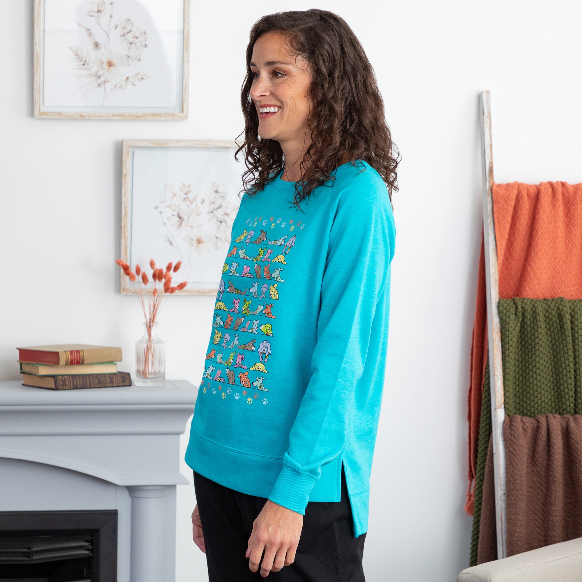 Peeping Pets Drop Tail Crewneck Sweatshirt、mySite、camillekostekn