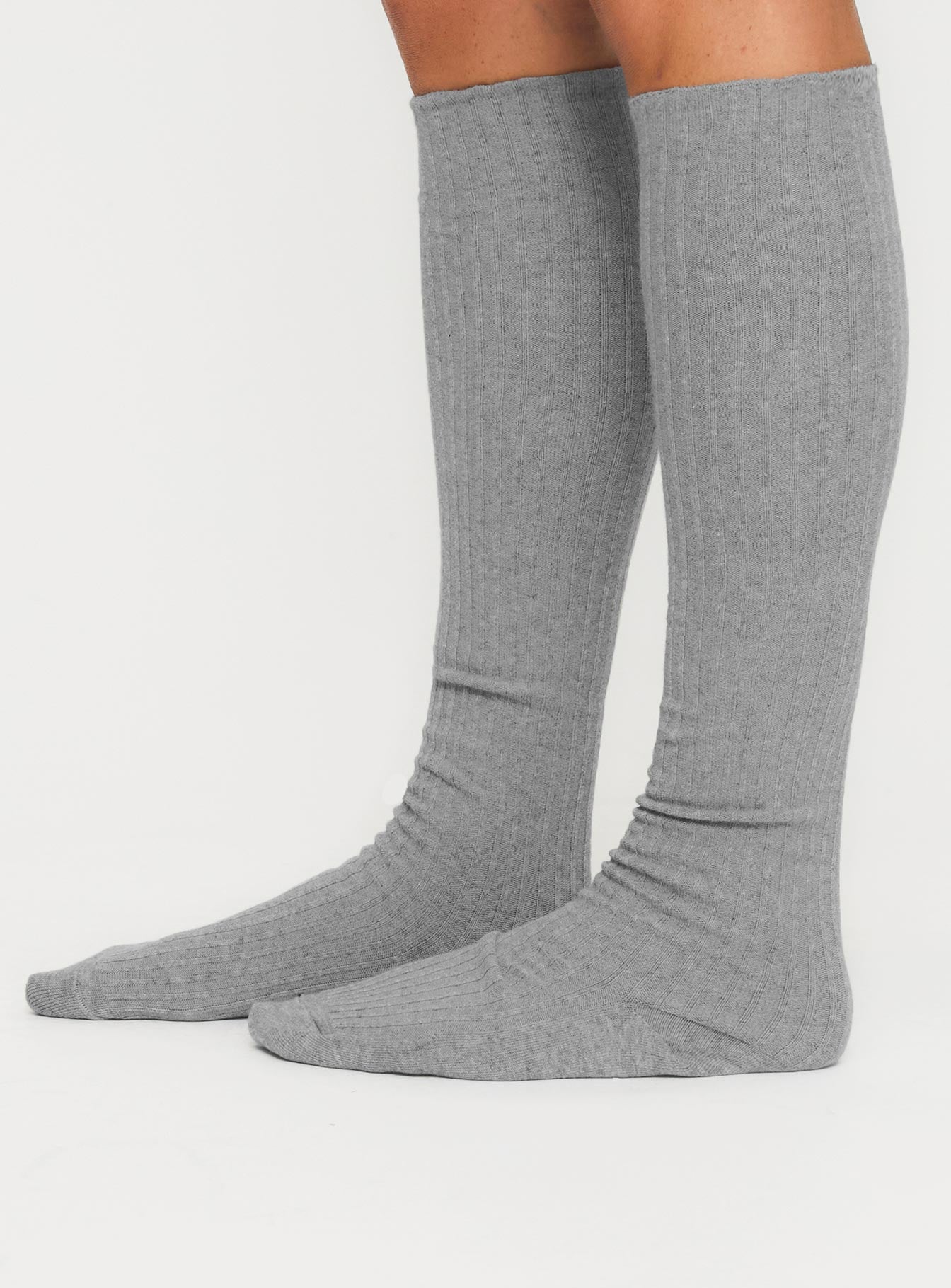 Apatow Knee High Socks Grey、mySite、solidvoid